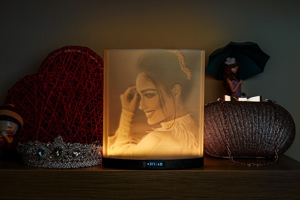 WOMEN G1 small Smart Mood Lamp